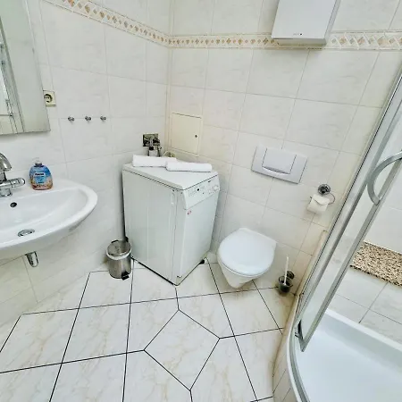 Apartment Sonnenuntergang, Am Leuchtturm Rostock